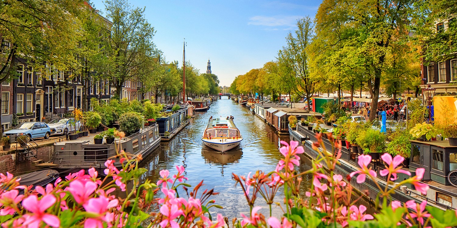 What is the best month to go to Amsterdam?