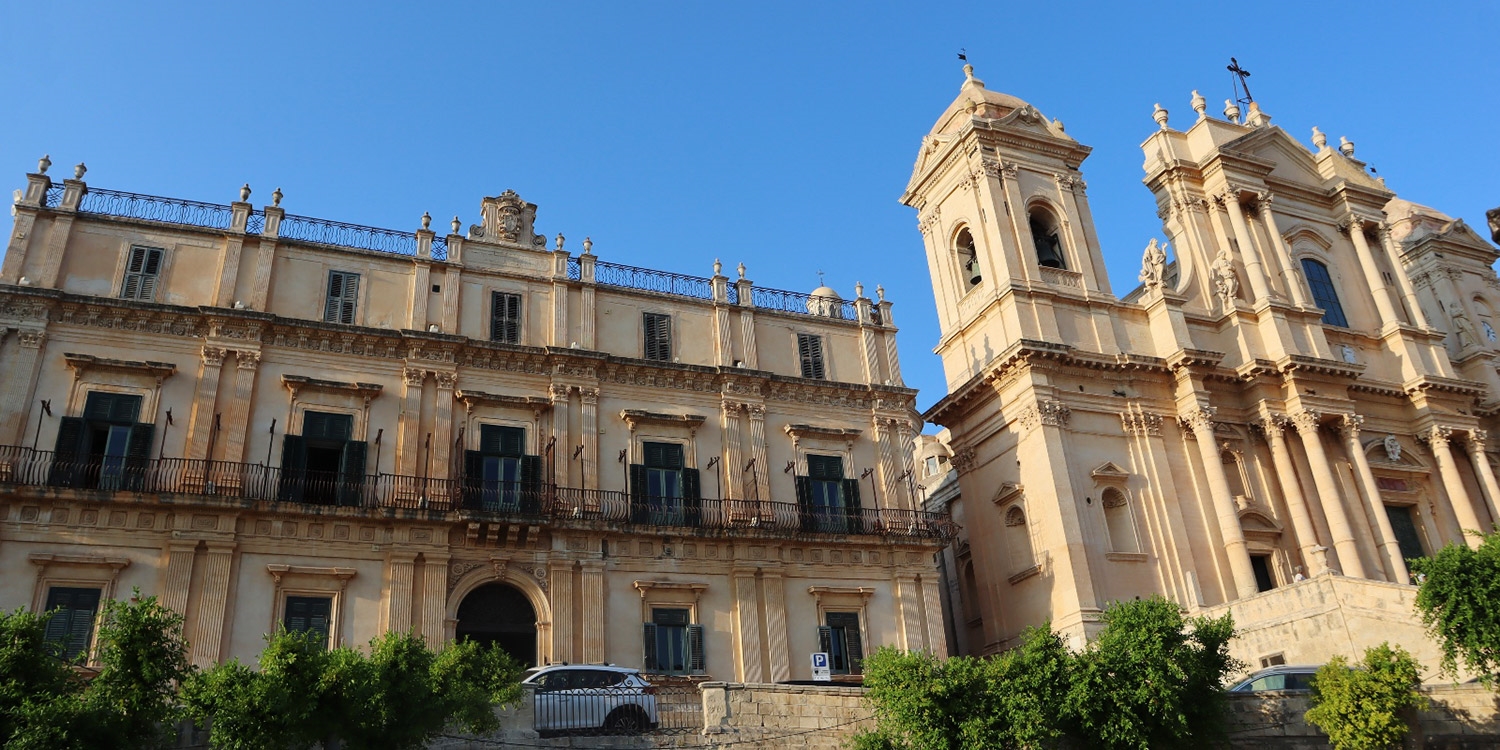 Dsd 72€—Palacio en la Sicilia del Barroco -- Noto, Italy